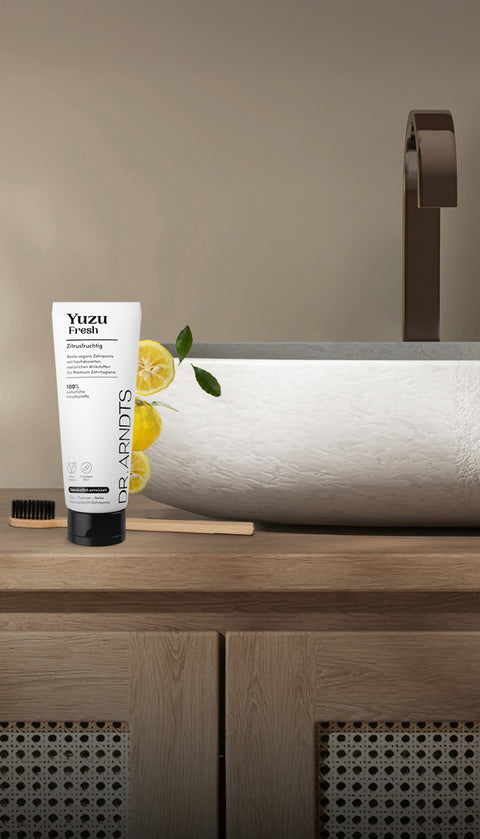 Die erste Premium-Zahnpasta, die innovative Zahnmedizin, Gesundheit & Nachhaltigkeit vereint.